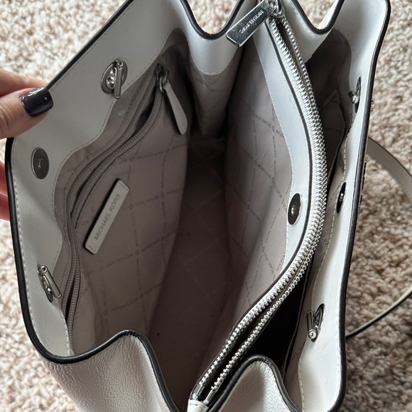 Michael Kors Shoulder Bag with Chain Straps - Picture 7 of 9